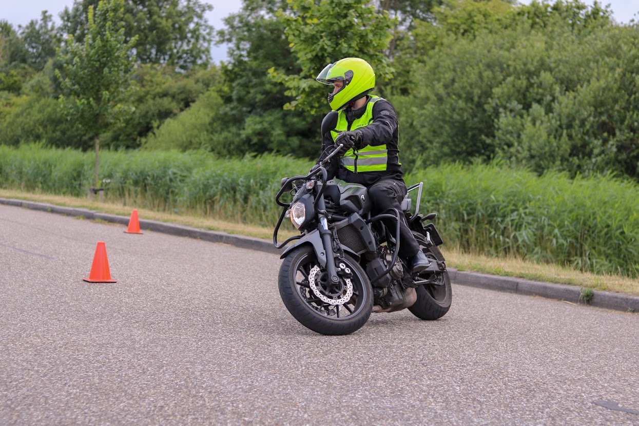 Goedkope Motorrijlessen In Zoetermeer